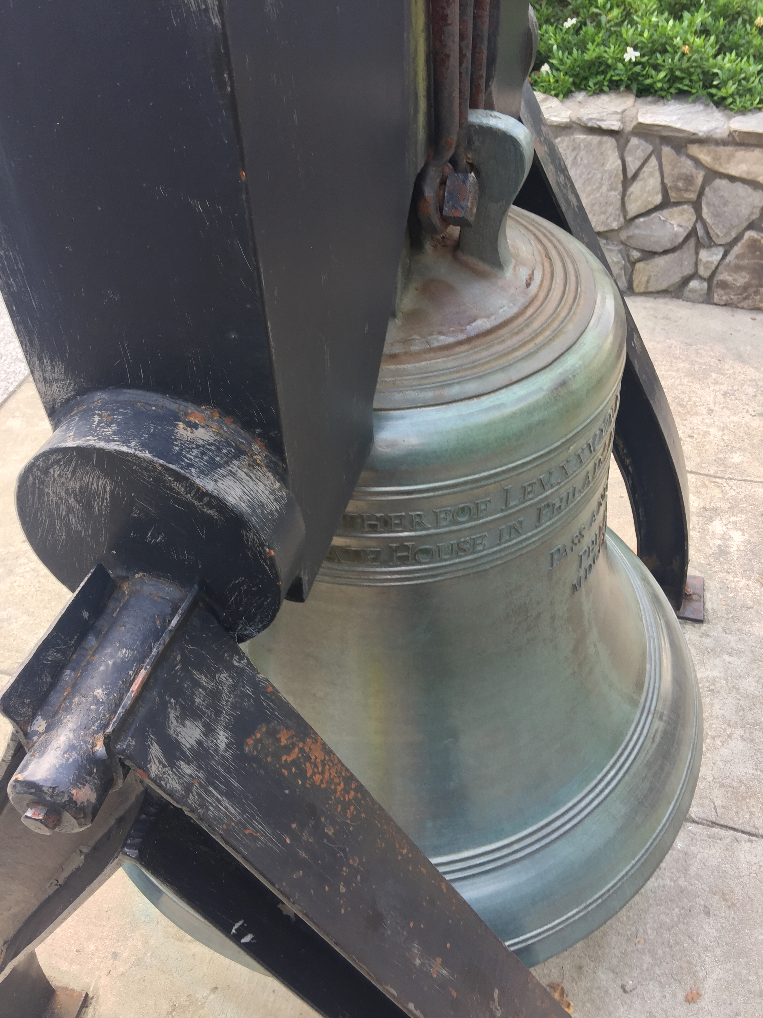 Nort Carolina Liberty Bell Replica, Raleigh